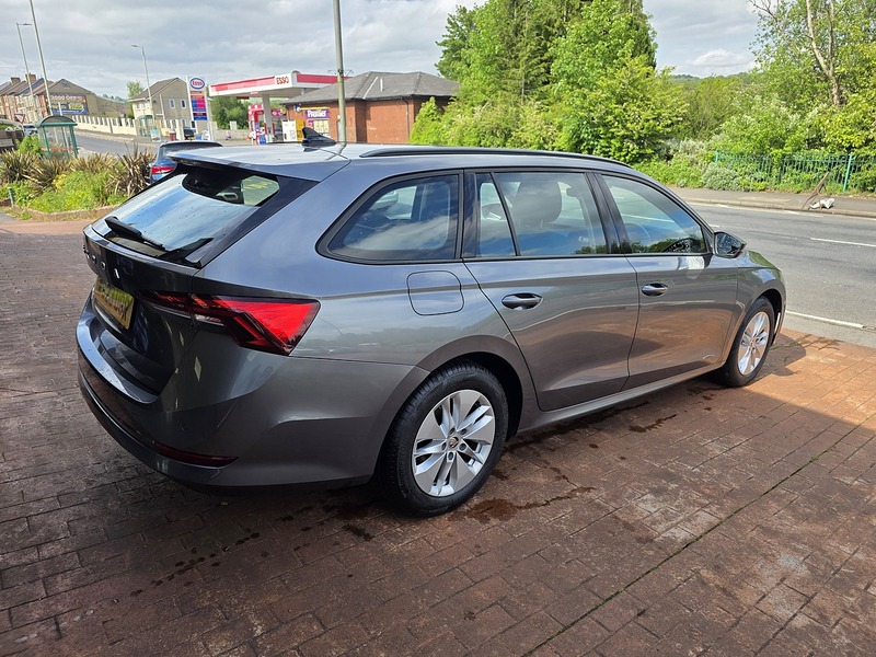 Skoda Octavia TDI SE Technology - U3681