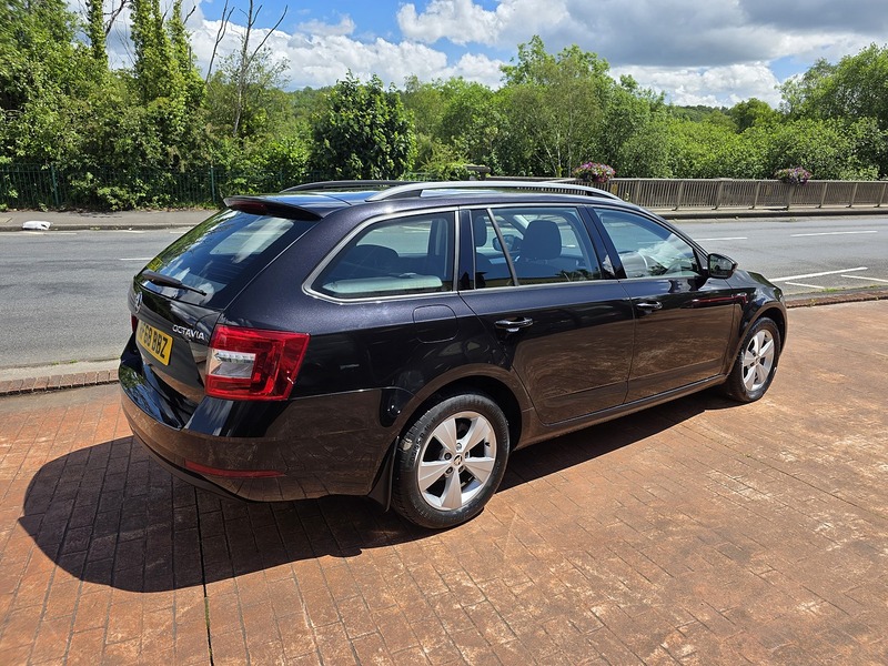 Skoda Octavia TSI S - U3682