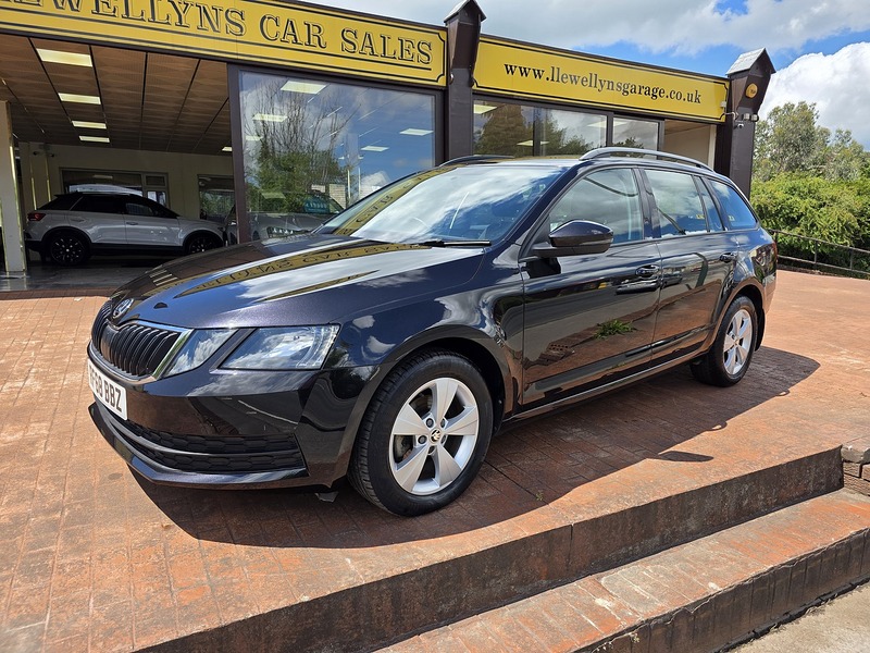 Skoda Octavia TSI S - U3682