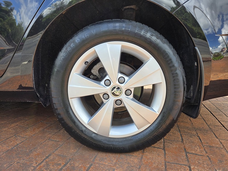 Skoda Octavia TSI S - U3682
