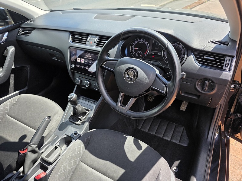 Skoda Octavia TSI S - U3682