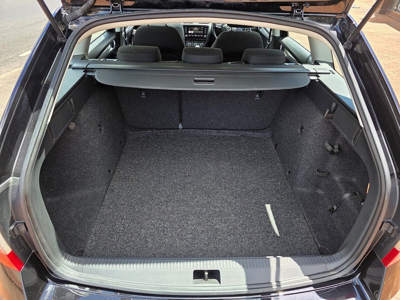 Skoda Octavia TSI S - U3682