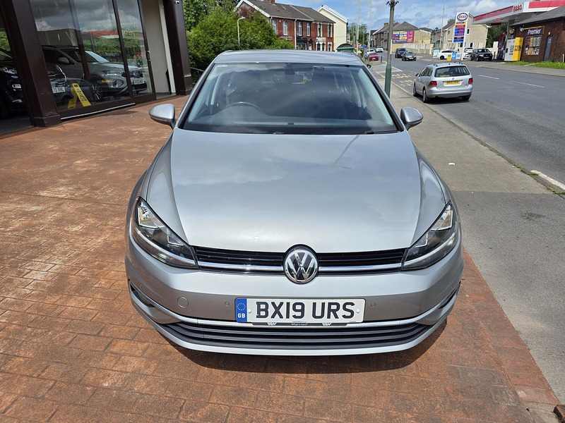 Volkswagen Golf TDI SE - U3687