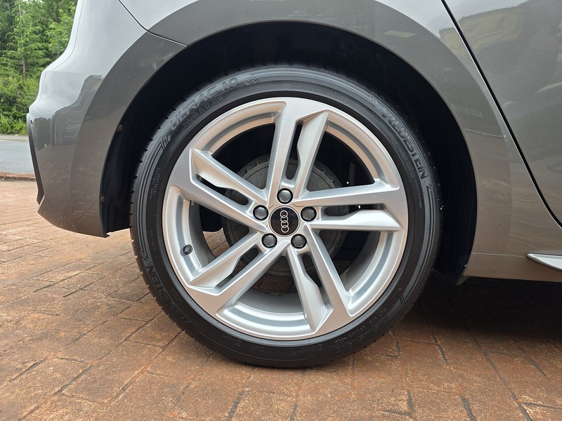 Audi A1 TFSI S line - U3690