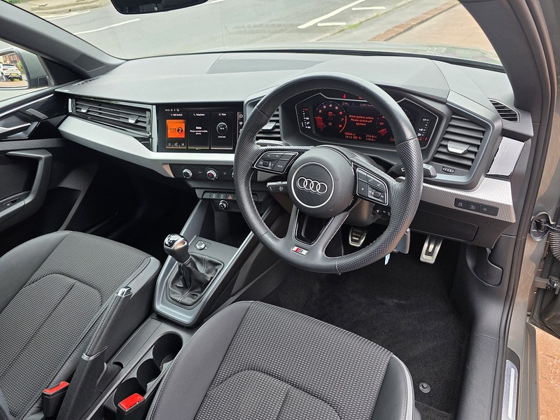 Audi A1 TFSI S line - U3690
