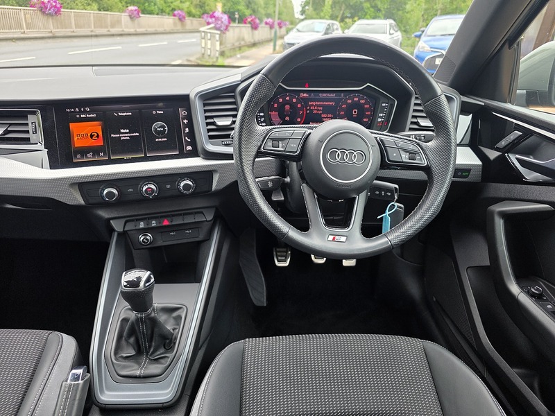 Audi A1 TFSI S line - U3690
