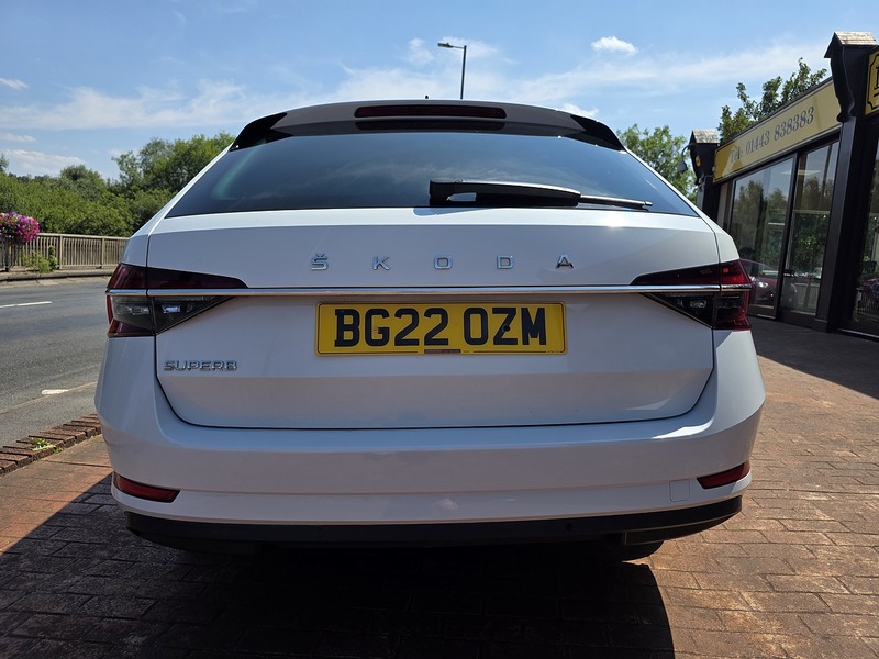 Skoda Superb TDI SE L - U3692