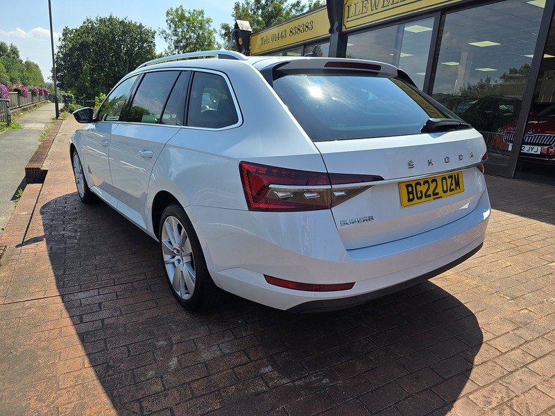 Skoda Superb TDI SE L - U3692