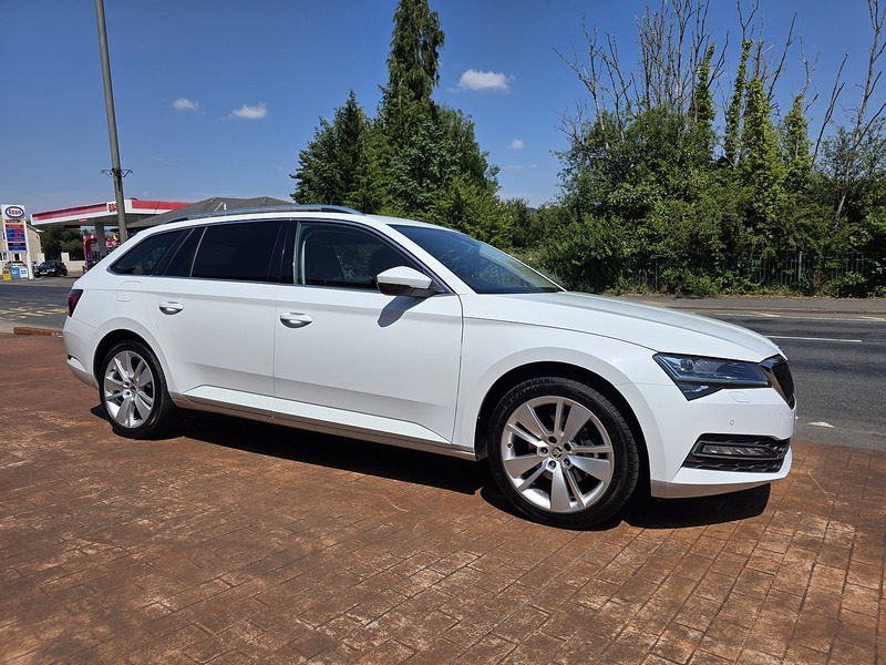Skoda Superb TDI SE L - U3692