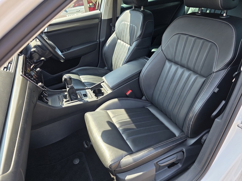 Skoda Superb TDI SE L - U3692