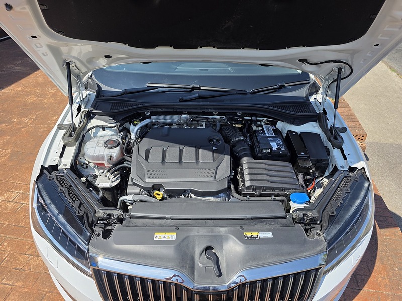 Skoda Superb TDI SE L - U3692