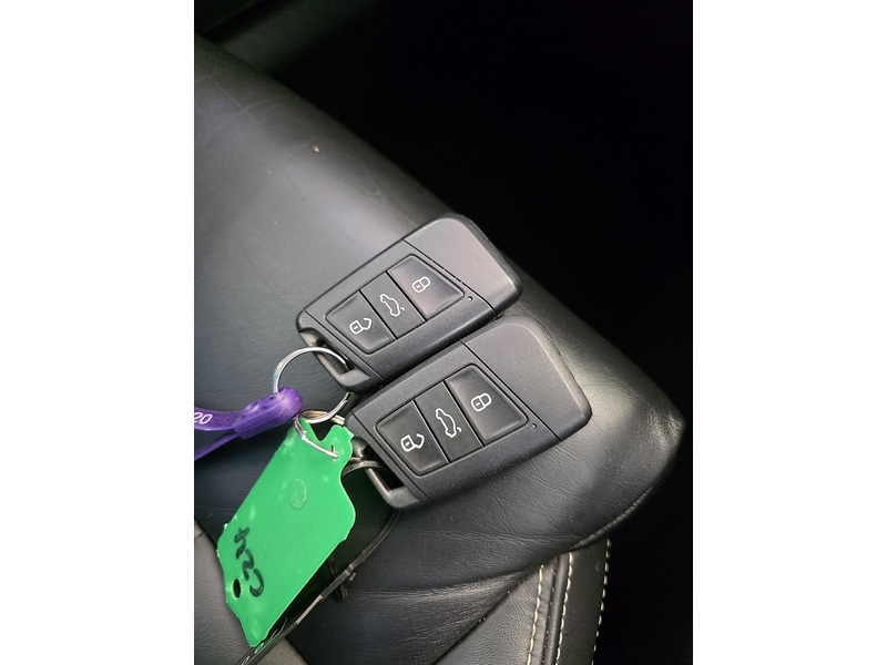 Skoda Superb TDI SE L - U3692