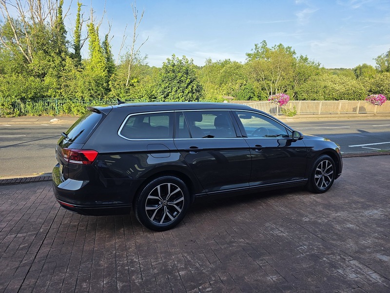 Volkswagen Passat TDI EVO SEL - U3693