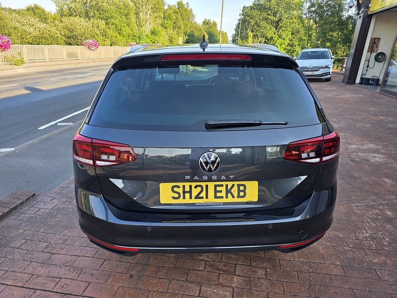 Volkswagen Passat TDI EVO SEL - U3693
