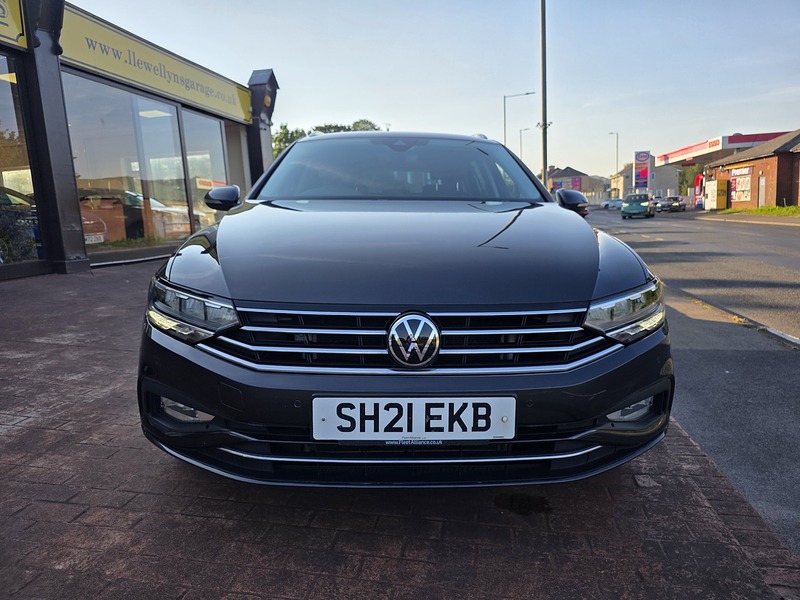 Volkswagen Passat TDI EVO SEL - U3693