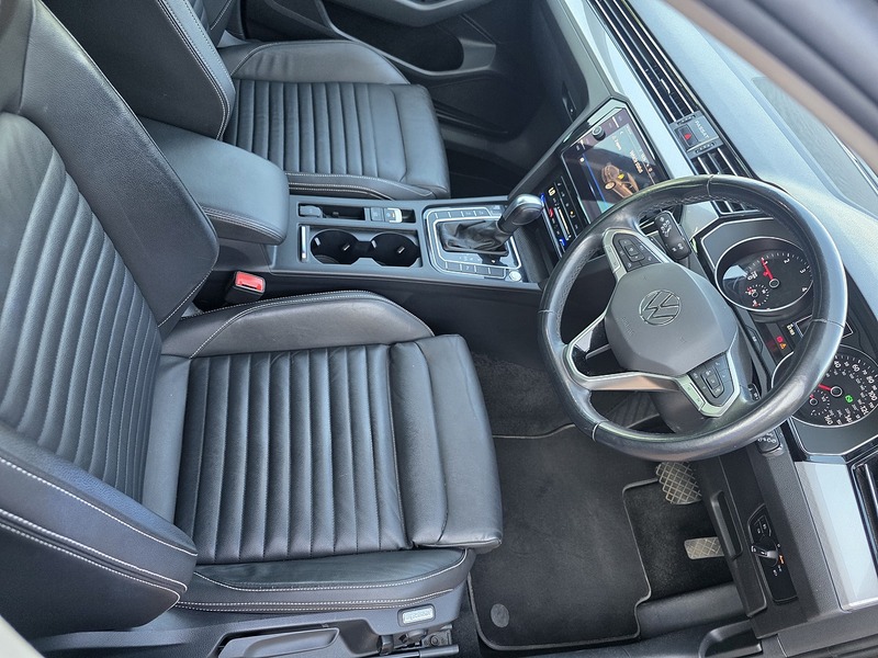Volkswagen Passat TDI EVO SEL - U3693