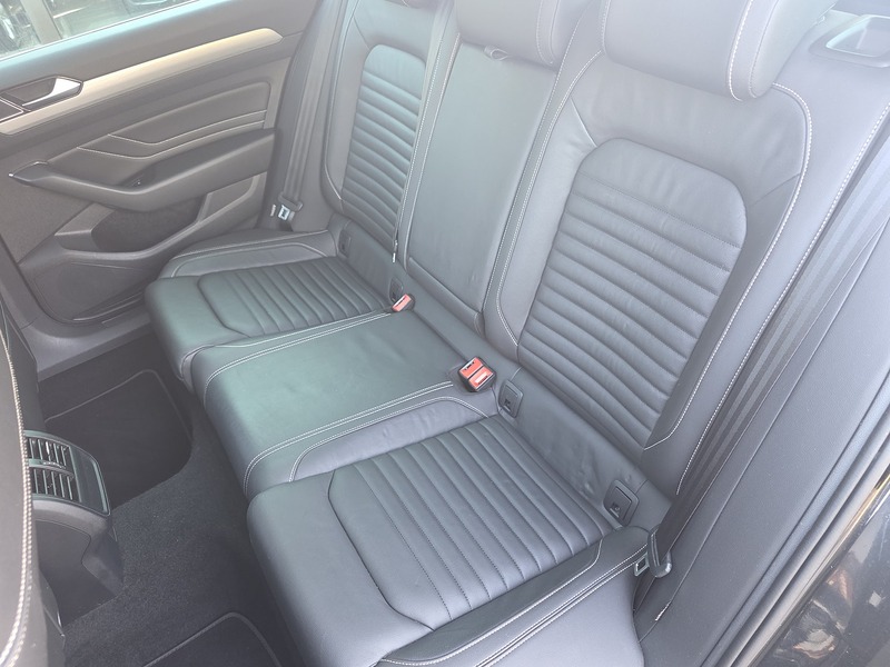 Volkswagen Passat TDI EVO SEL - U3693