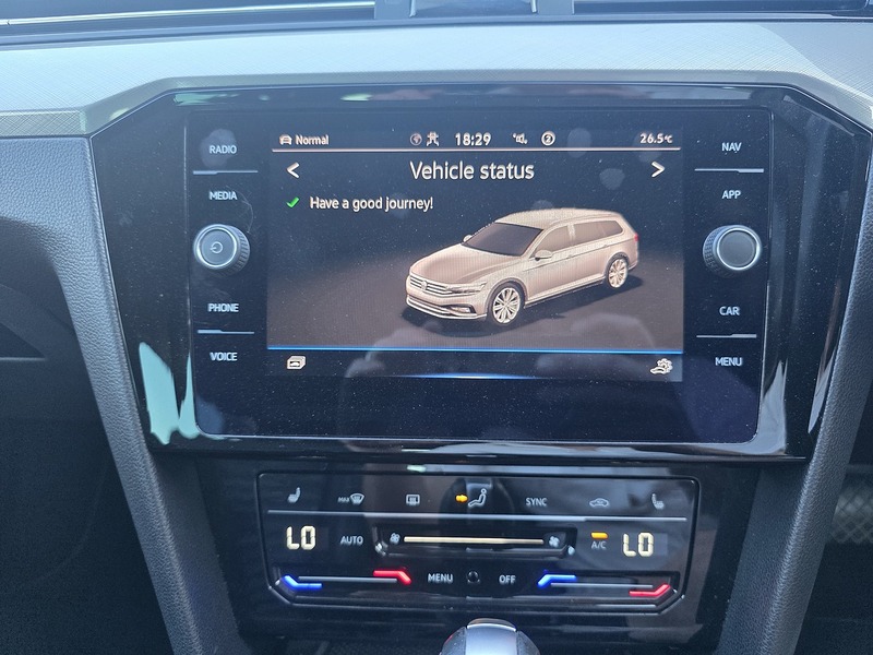 Volkswagen Passat TDI EVO SEL - U3693