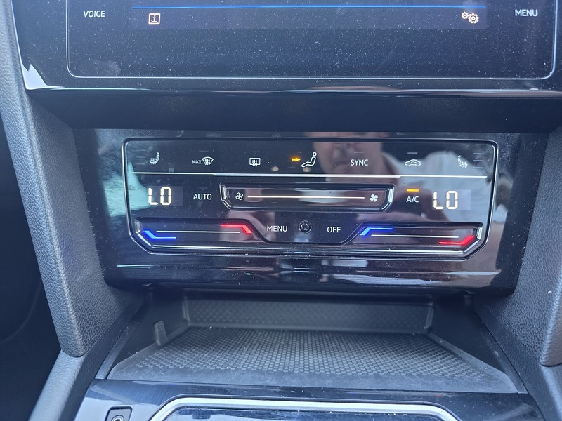 Volkswagen Passat TDI EVO SEL - U3693