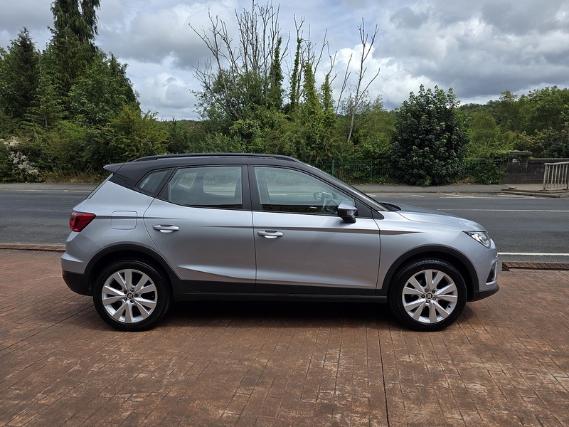 SEAT Arona TDI SE Technology Lux - U3695