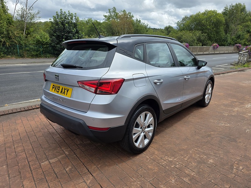 SEAT Arona TDI SE Technology Lux - U3695