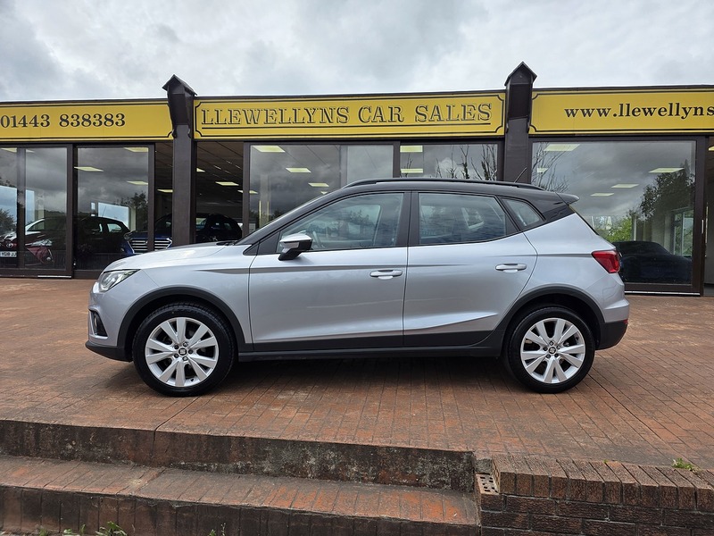 SEAT Arona TDI SE Technology Lux - U3695
