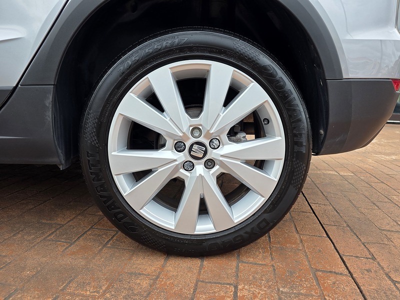 SEAT Arona TDI SE Technology Lux - U3695