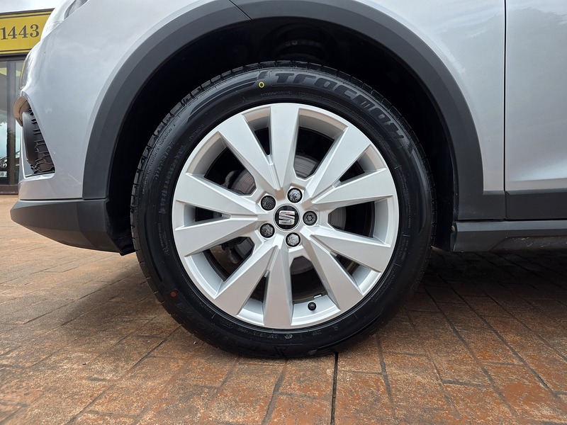 SEAT Arona TDI SE Technology Lux - U3695