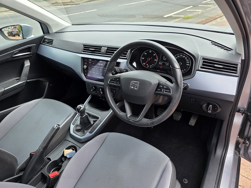 SEAT Arona TDI SE Technology Lux - U3695
