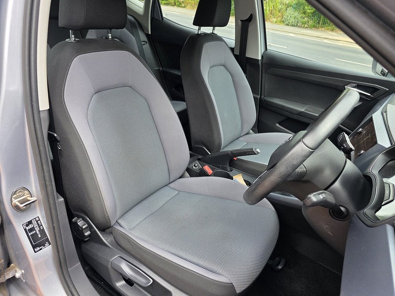 SEAT Arona TDI SE Technology Lux - U3695