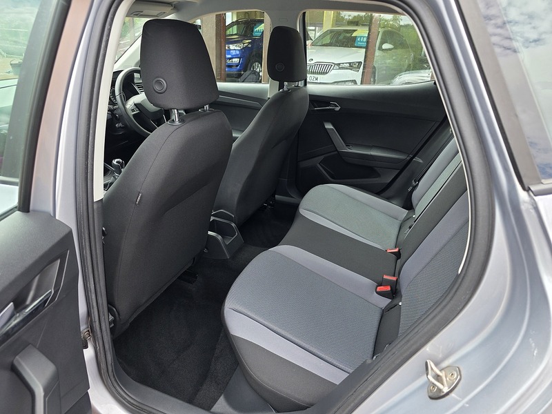 SEAT Arona TDI SE Technology Lux - U3695