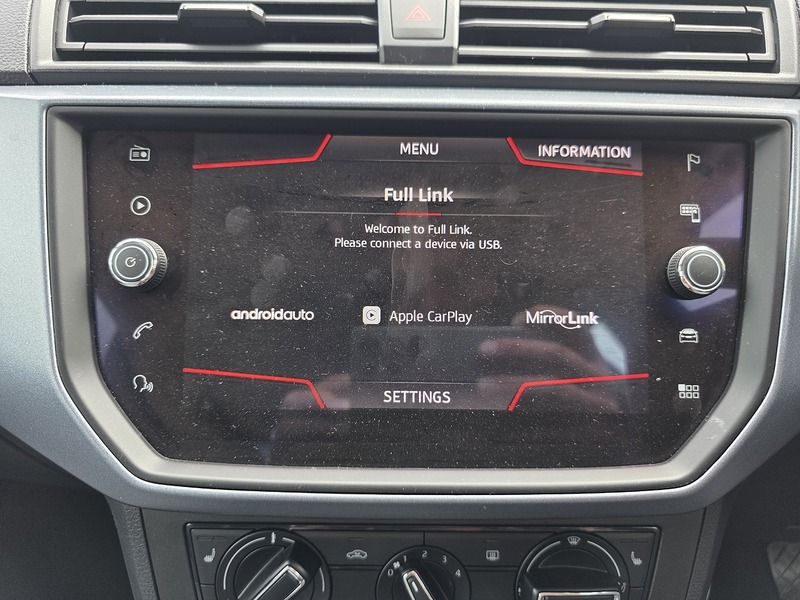 SEAT Arona TDI SE Technology Lux - U3695