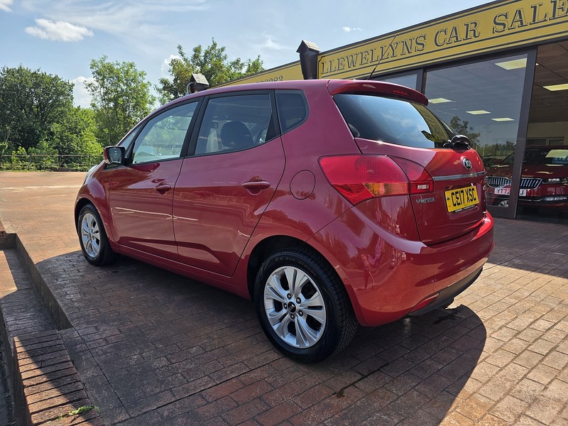 Kia Venga CRDi 3 - U3696