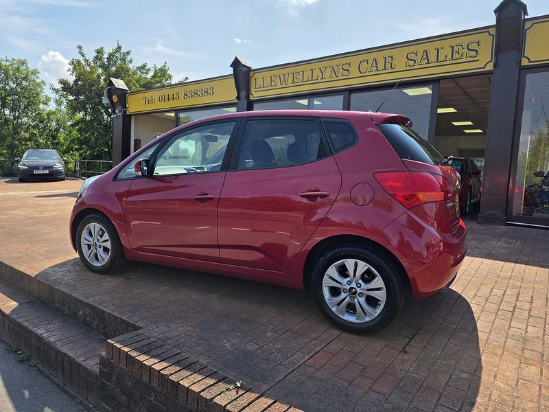 Kia Venga CRDi 3 - U3696