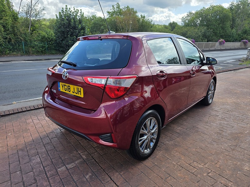 Toyota Yaris VVT-i Icon - U3703