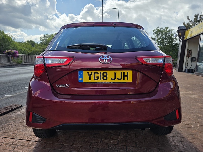 Toyota Yaris VVT-i Icon - U3703