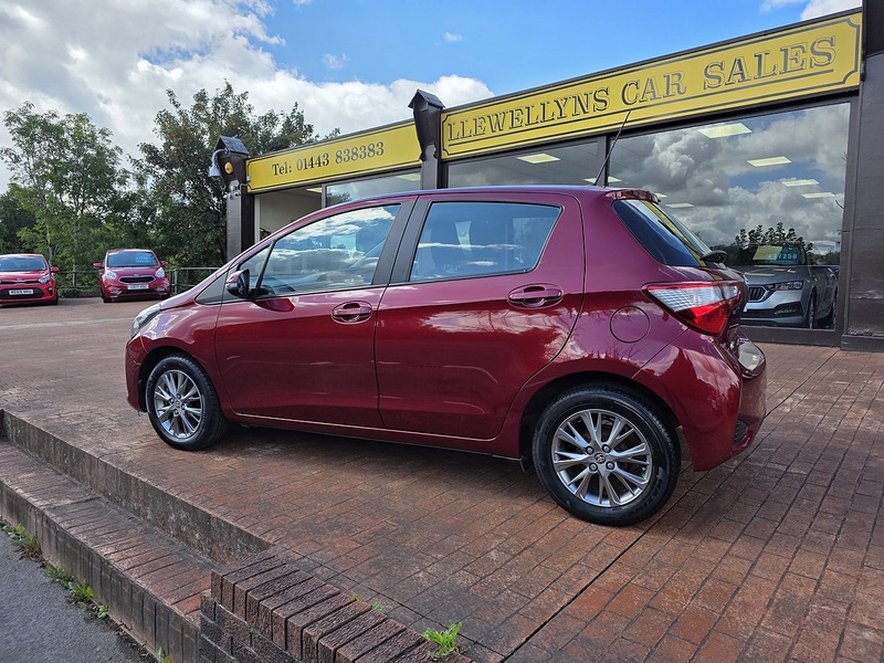 Toyota Yaris VVT-i Icon - U3703