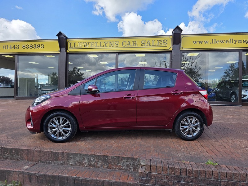 Toyota Yaris VVT-i Icon - U3703