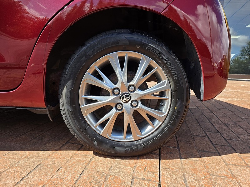 Toyota Yaris VVT-i Icon - U3703