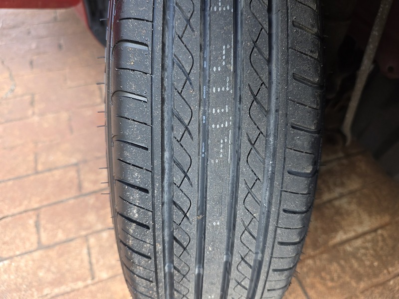 Toyota Yaris VVT-i Icon - U3703