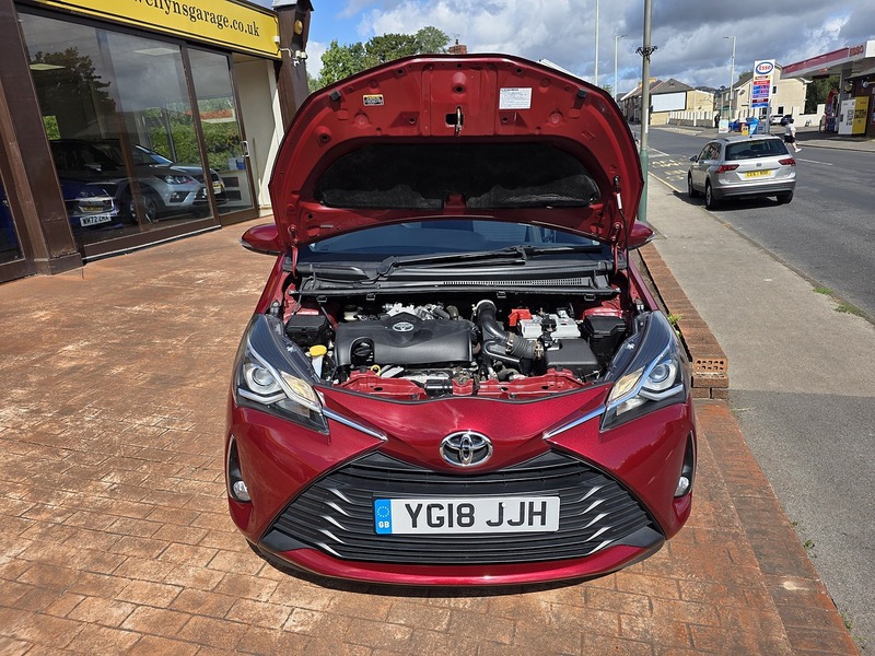 Toyota Yaris VVT-i Icon - U3703