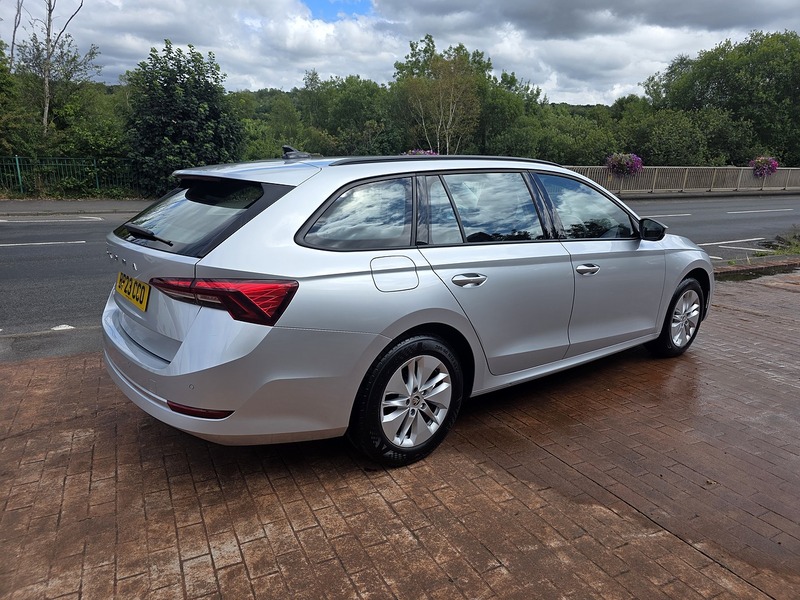 Skoda Octavia TDI SE Technology - U3704