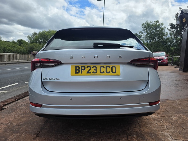 Skoda Octavia TDI SE Technology - U3704