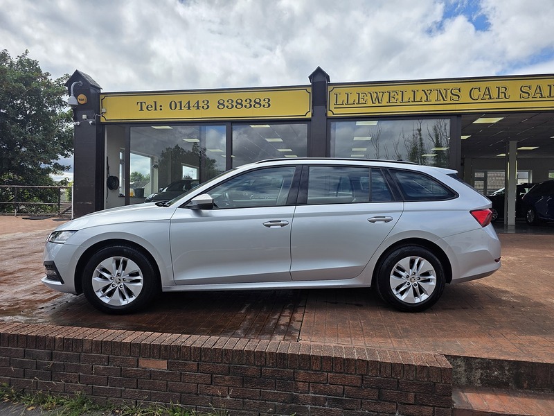 Skoda Octavia TDI SE Technology - U3704