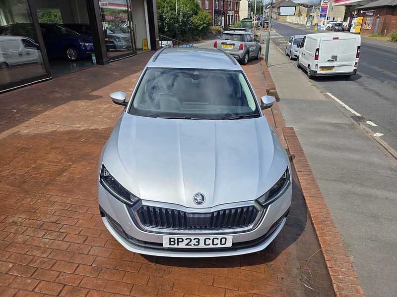Skoda Octavia TDI SE Technology - U3704