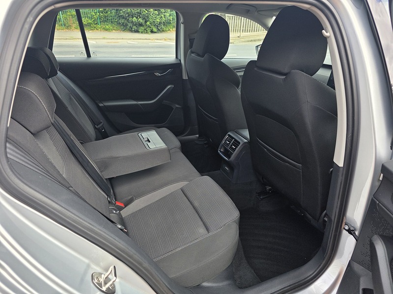 Skoda Octavia TDI SE Technology - U3704