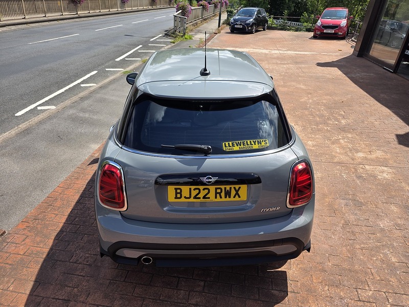 MINI Hatch Cooper Classic - U3705