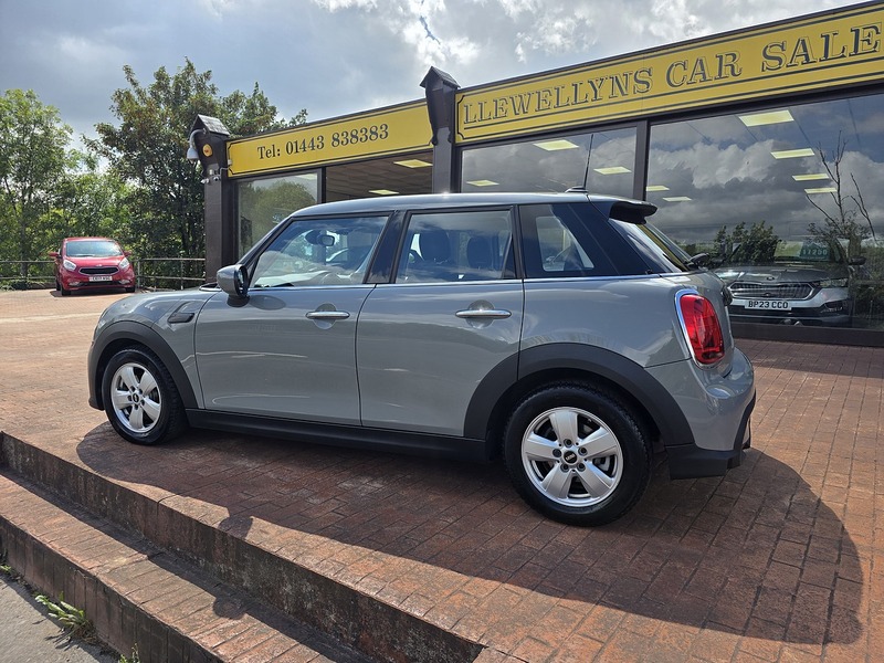 MINI Hatch Cooper Classic - U3705