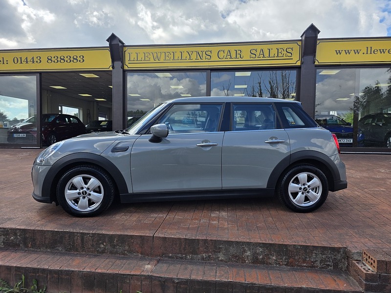 MINI Hatch Cooper Classic - U3705