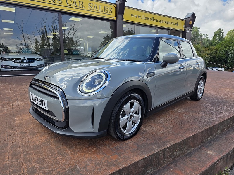 MINI Hatch Cooper Classic - U3705